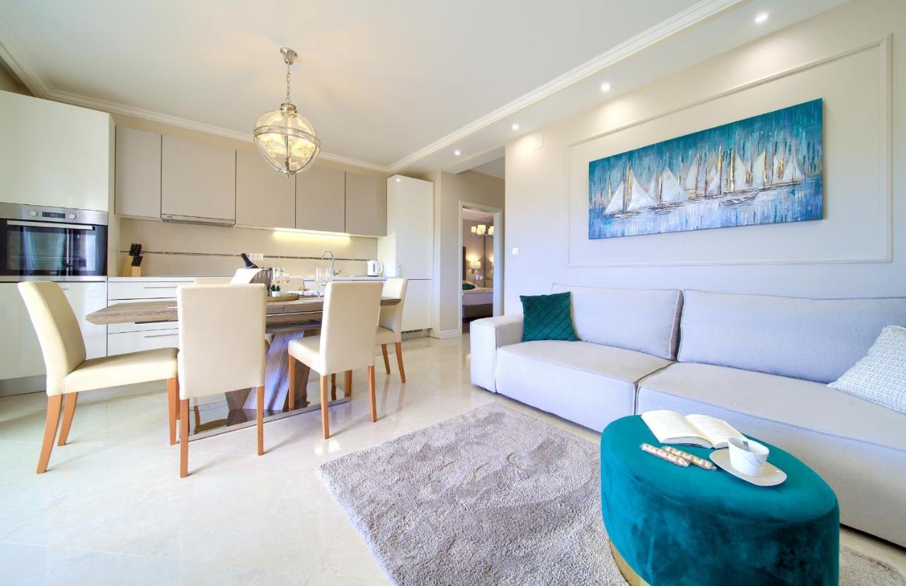 Luxury Apartments Villa Stina Pinezici  Bagian luar foto