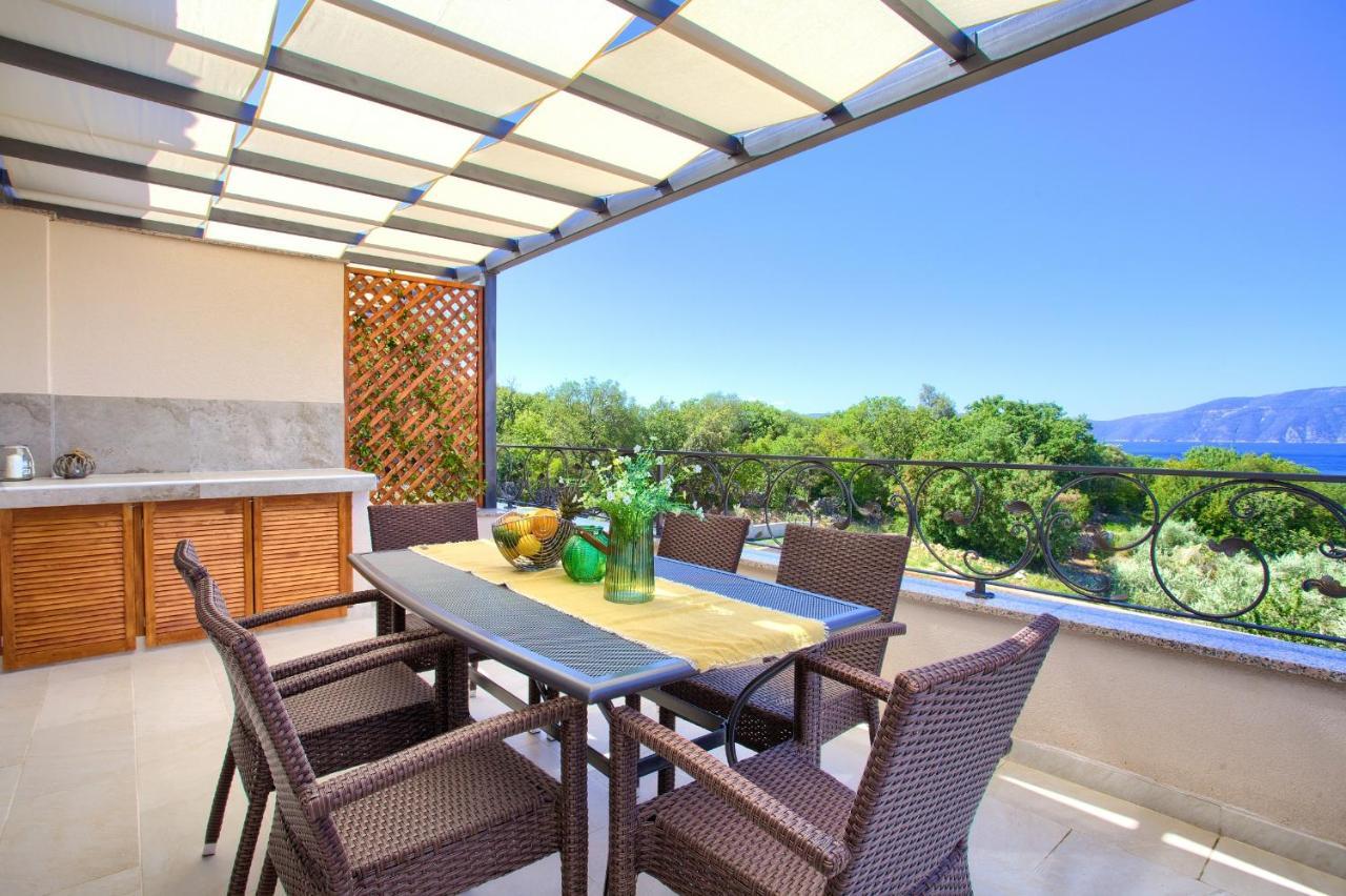 Luxury Apartments Villa Stina Pinezici  Bagian luar foto