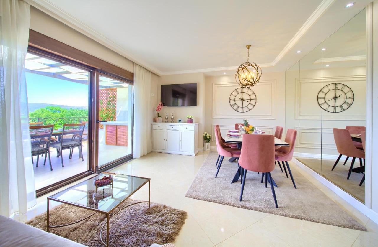 Luxury Apartments Villa Stina Pinezici  Bagian luar foto