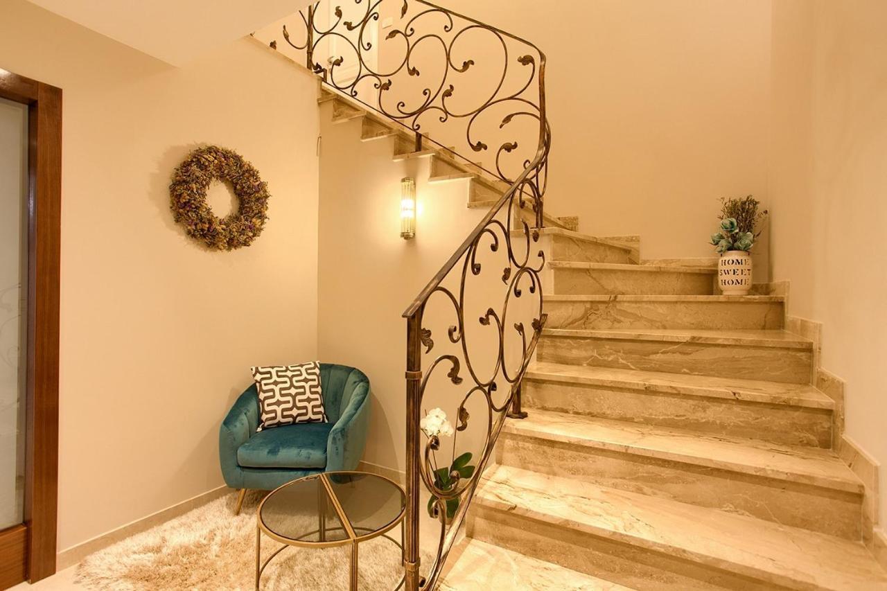 Luxury Apartments Villa Stina Pinezici  Bagian luar foto